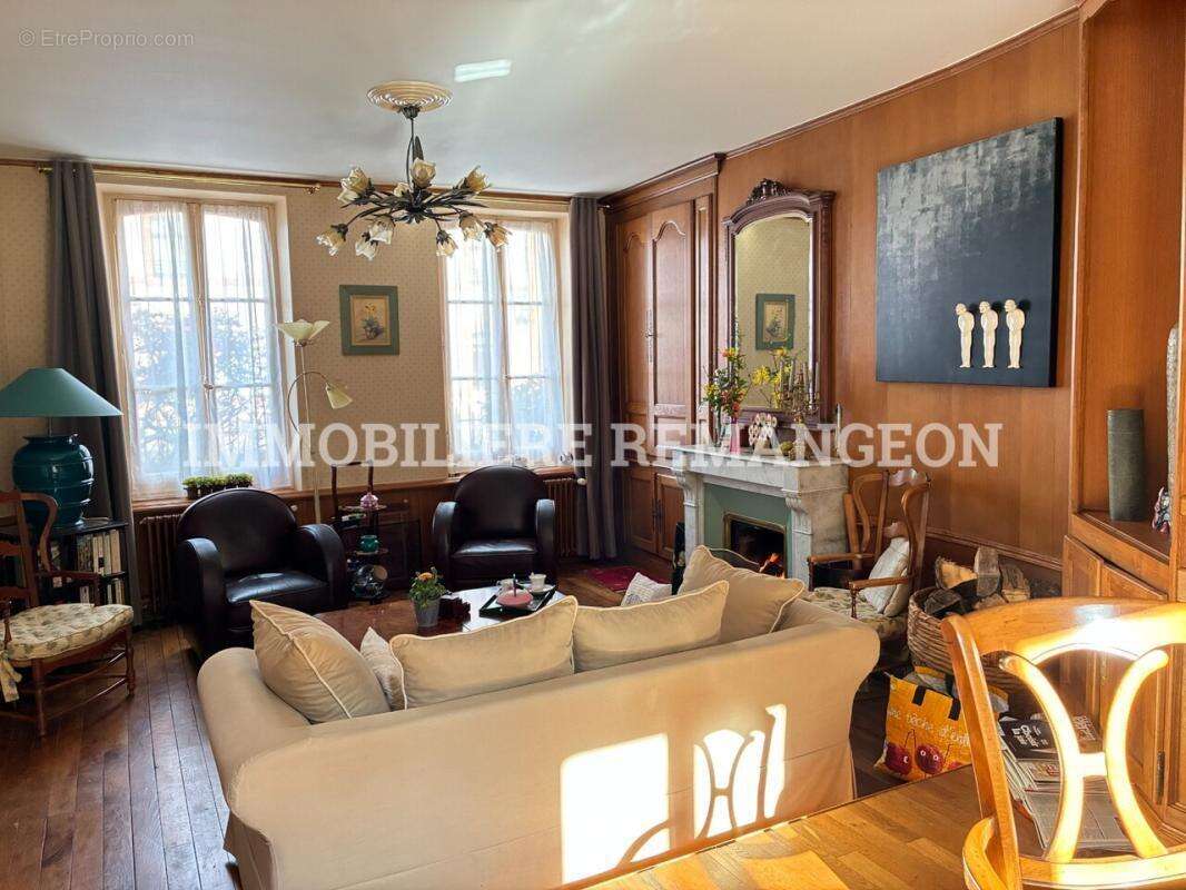 Maison à BRINON-SUR-SAULDRE