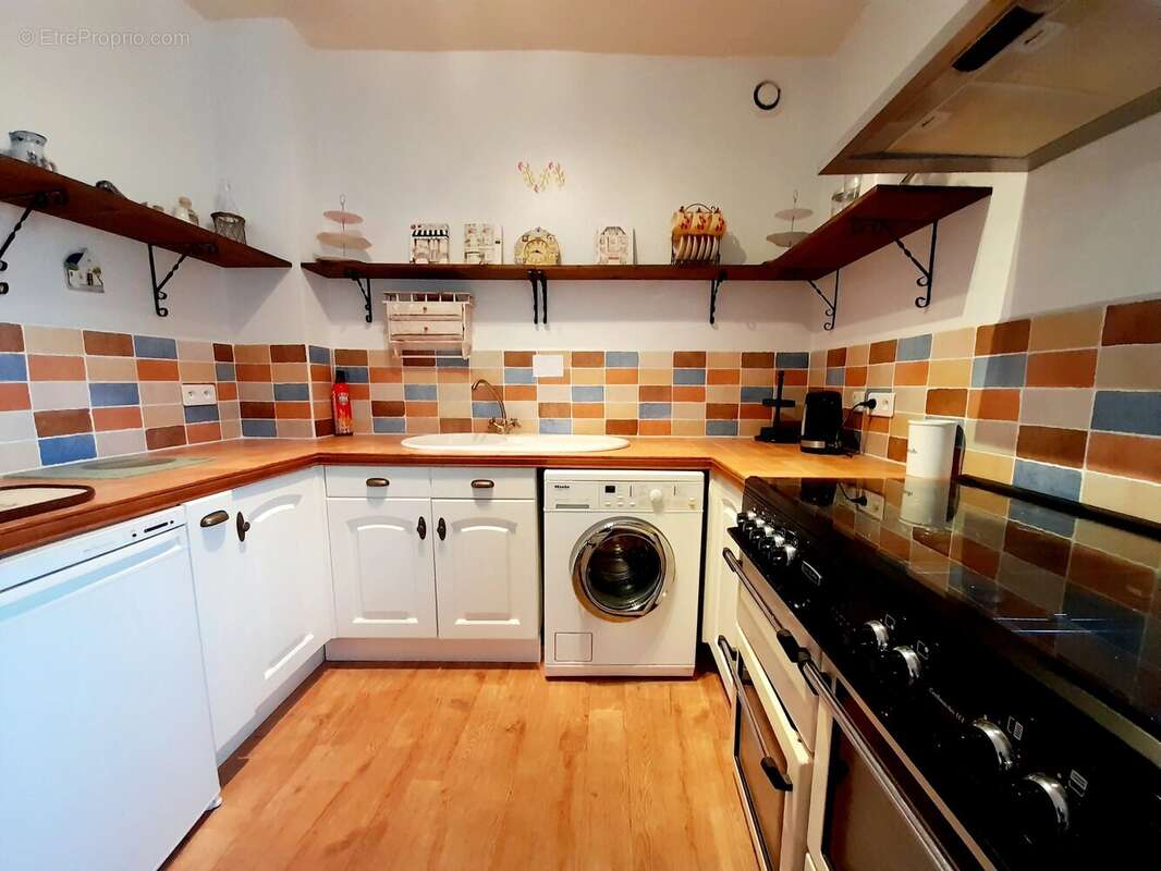 Appartement à SAINT-CAPRAISE-D'EYMET