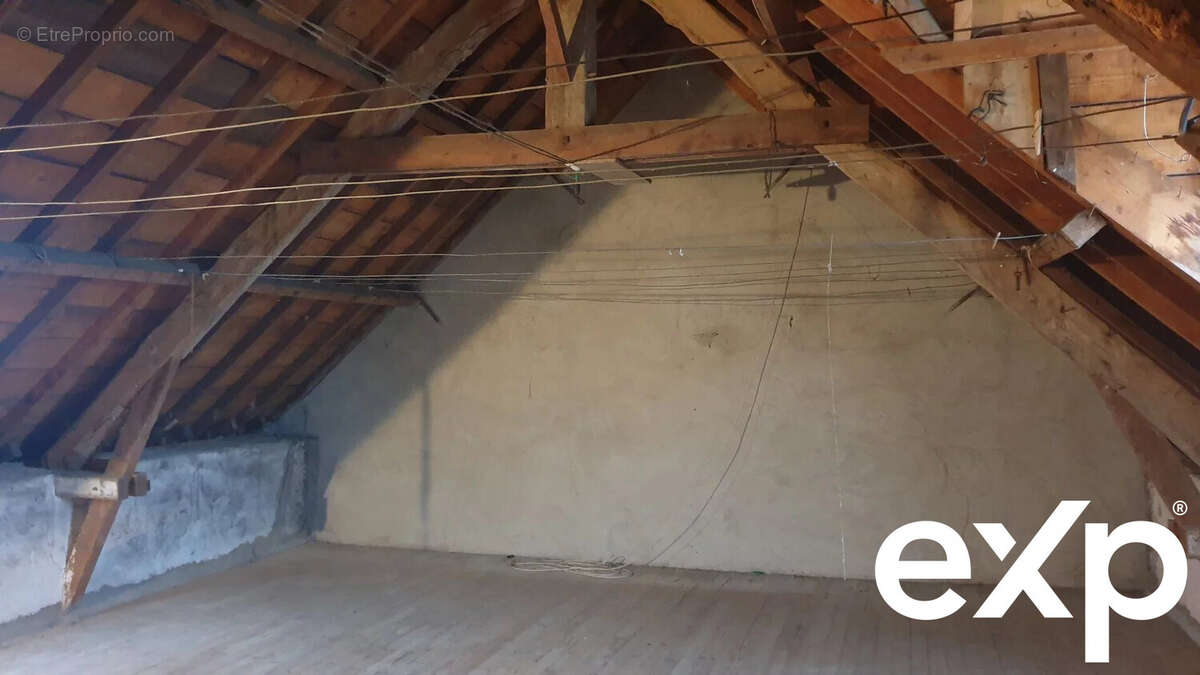 Maison à SAINT-MALO-DE-GUERSAC