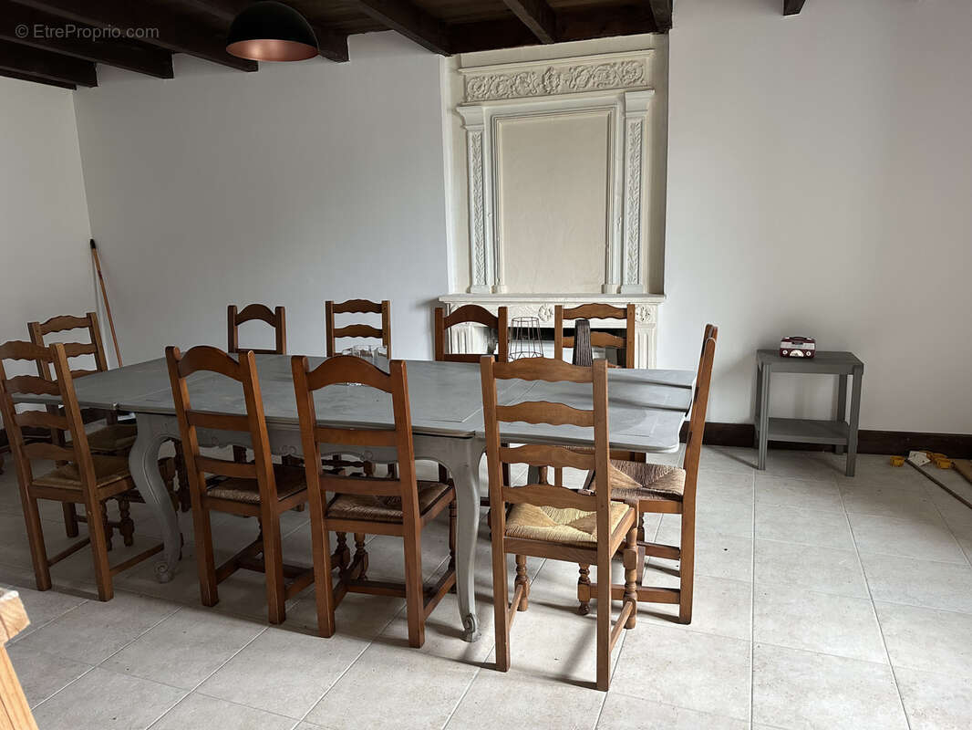 Propriété de caractère rénovée avec dépendances rénovées , Sigogne. - photo 37