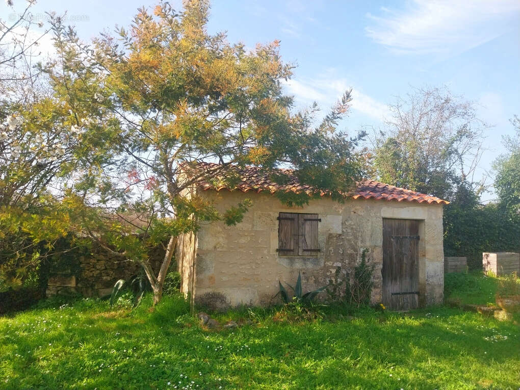Maison à MESNAC