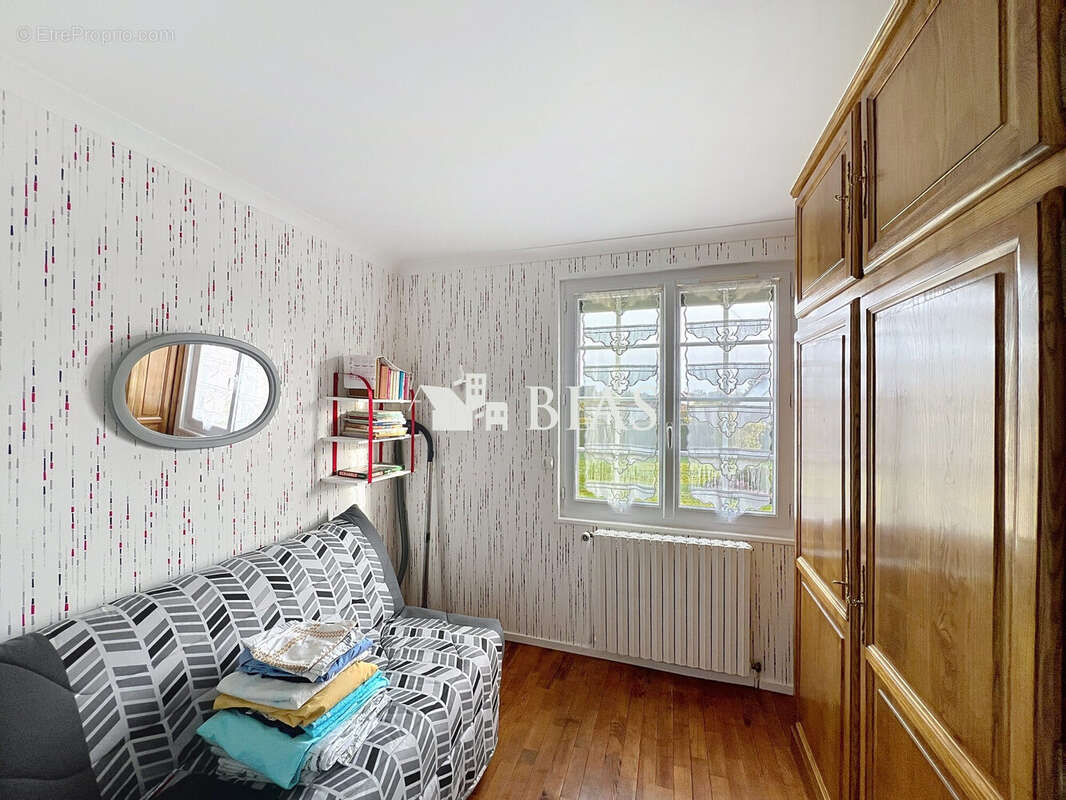 Maison 75 m² à Menneval  - photo 5