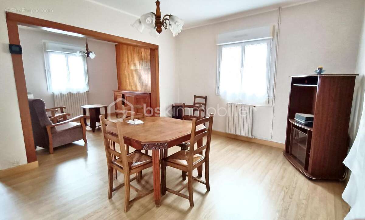 Maison à TONNAY-CHARENTE