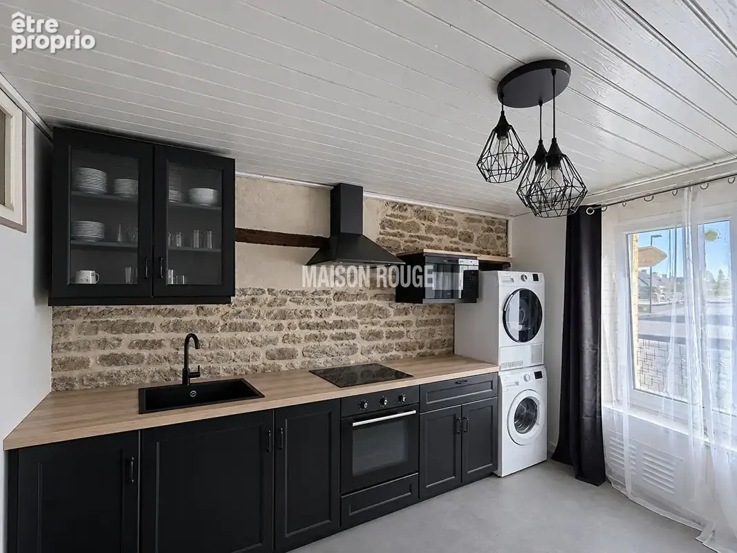 Maison Plumaudan 2 pièces proche commerces et services - photo 3