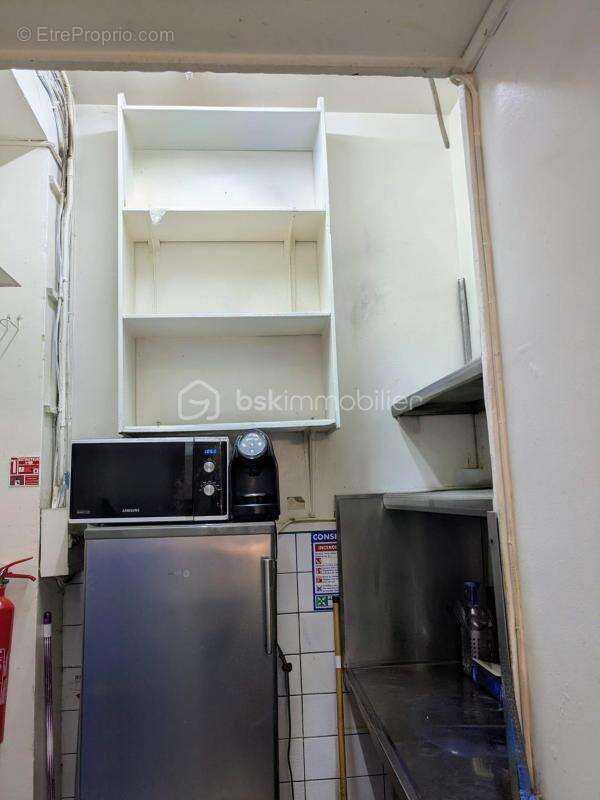 Commerce à PARIS-18E