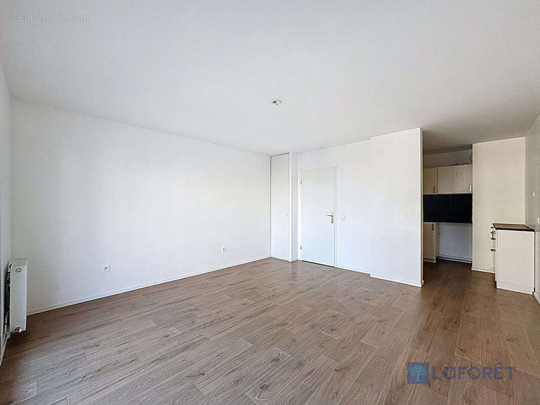 Appartement à ARPAJON