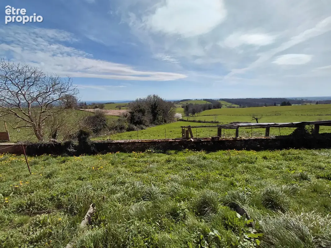 Corps de ferme avec 24 ha de terrain - photo 12