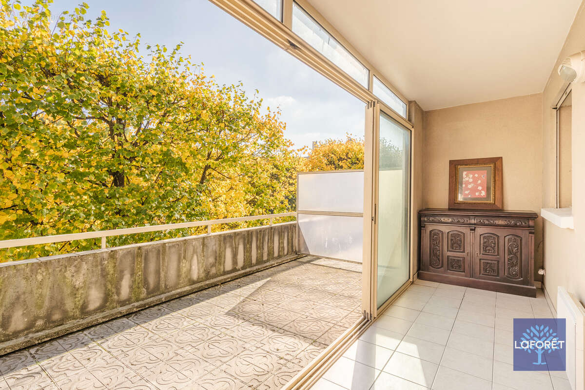 Appartement à LES PAVILLONS-SOUS-BOIS