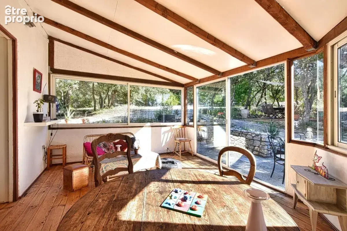 Villa d’architecte au cœur de 2,6 hectares de nature, avec vue panoramique exceptionnelle - photo 7