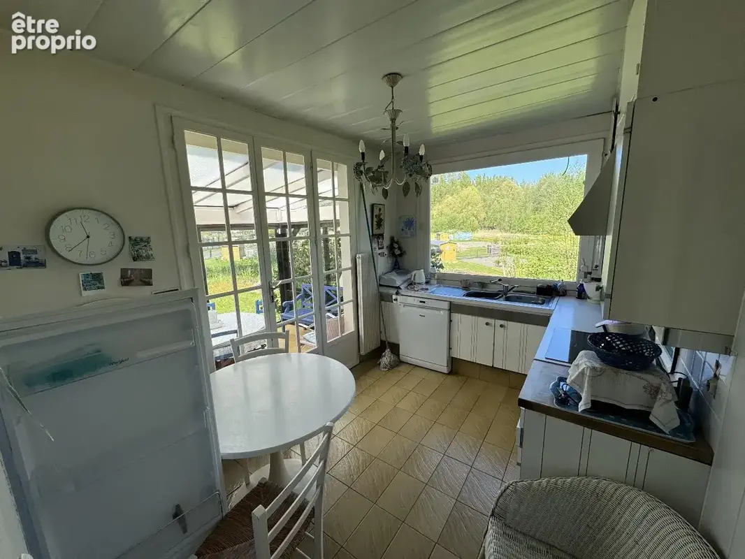Pavillon individuel sur terrain de 2442 m² - photo 19