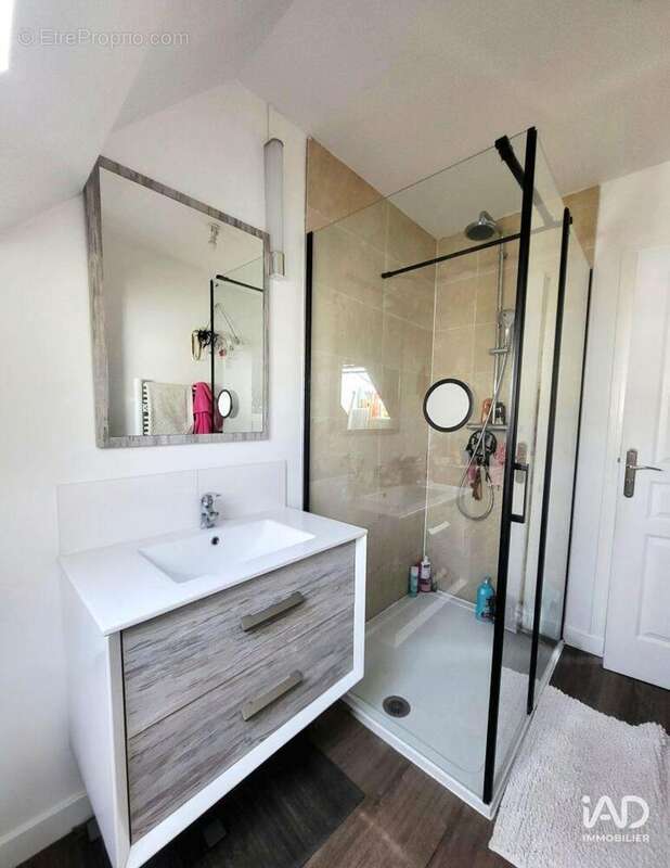 Appartement 97 m² à Rouvres-Saint-Jean  - photo 8