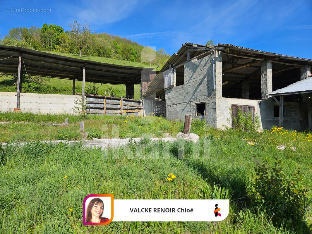 Maison à CHEVRIERES
