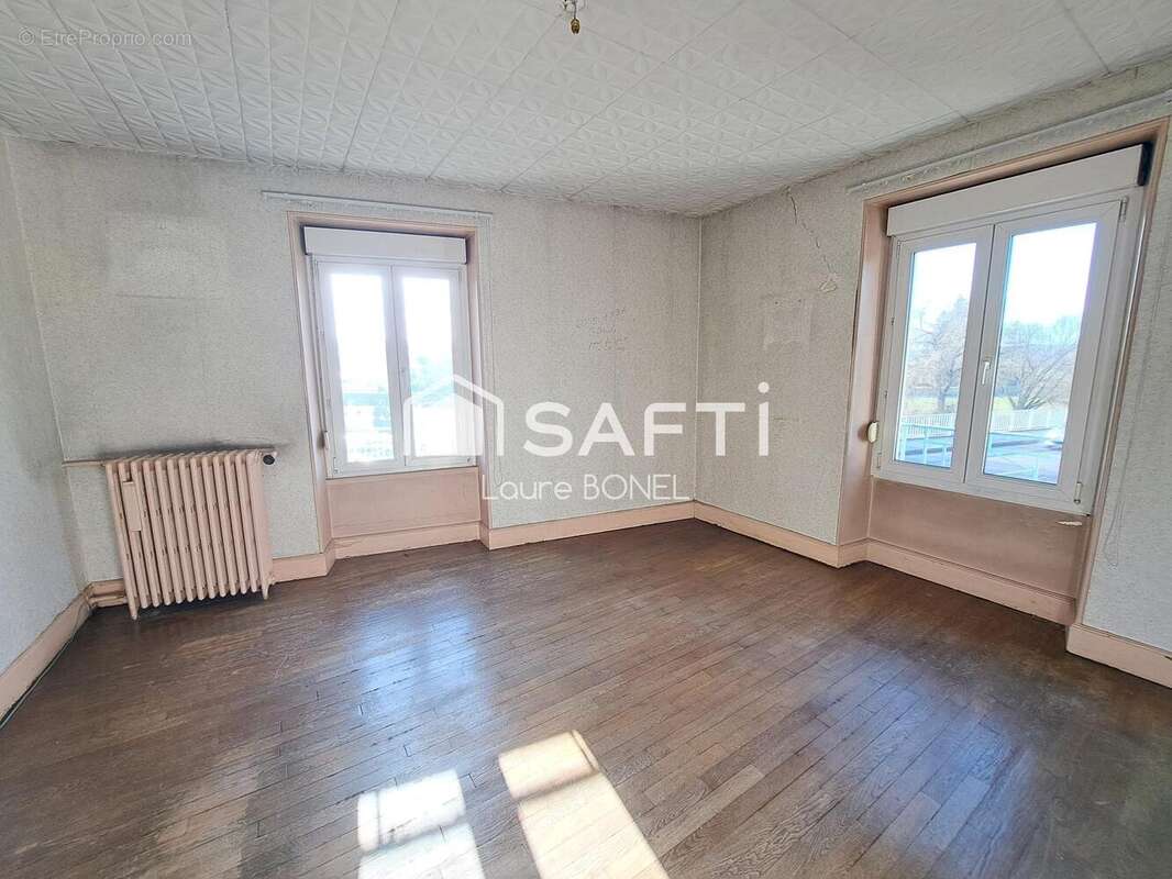 Photo 3 - Maison à NEUFCHATEAU