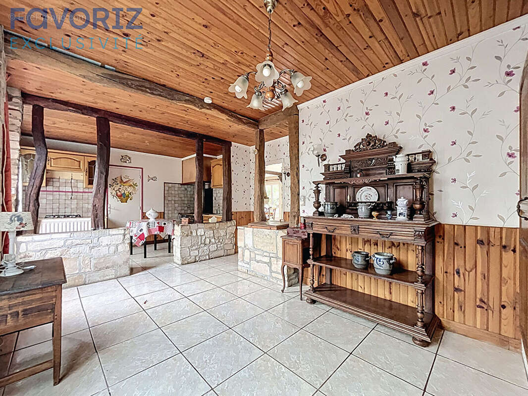 Maison à THONNANCE-LES-JOINVILLE