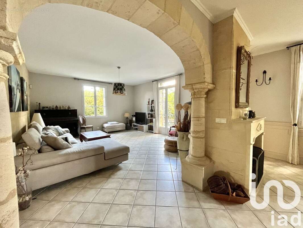 Photo 5 - Maison à AMBARES-ET-LAGRAVE