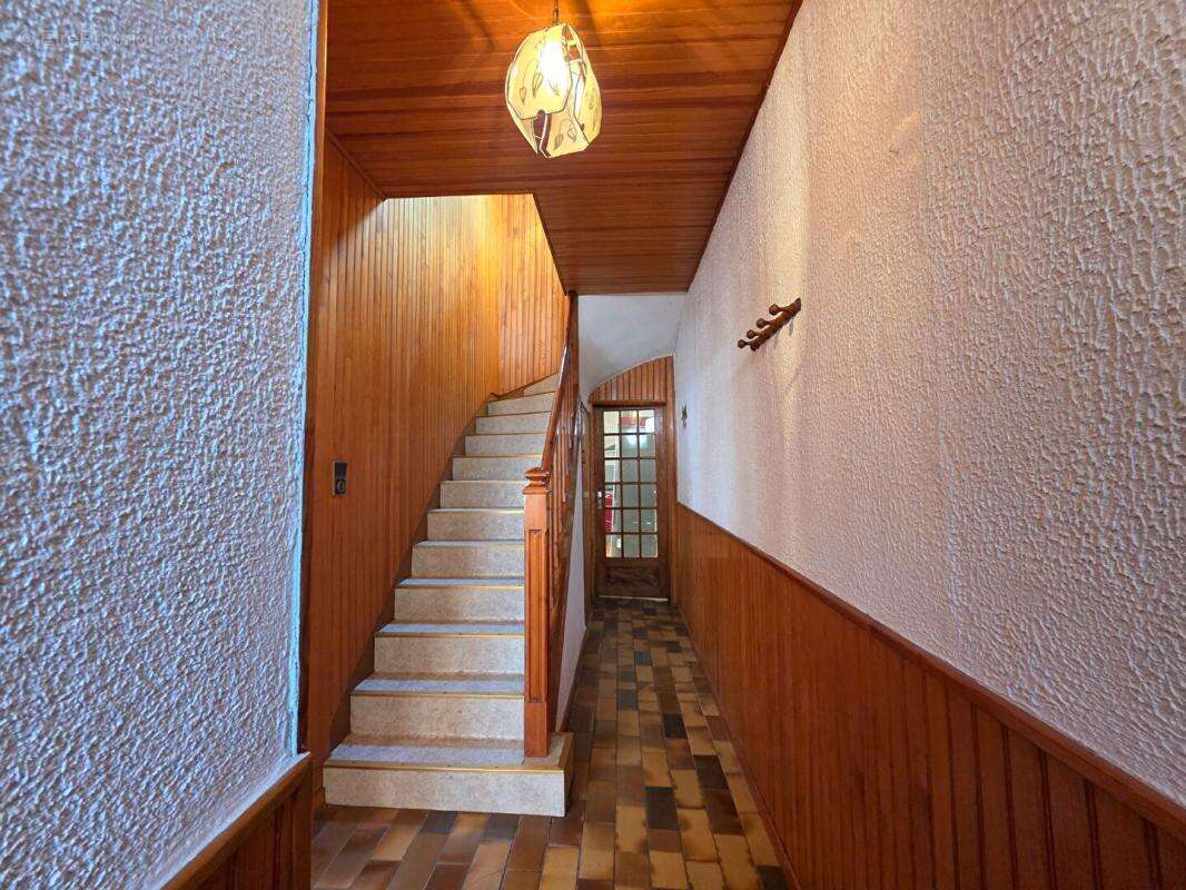 Maison à SAINT-QUENTIN