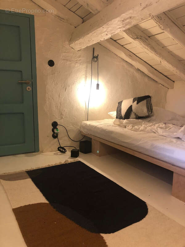 Maison à CALMEILLES