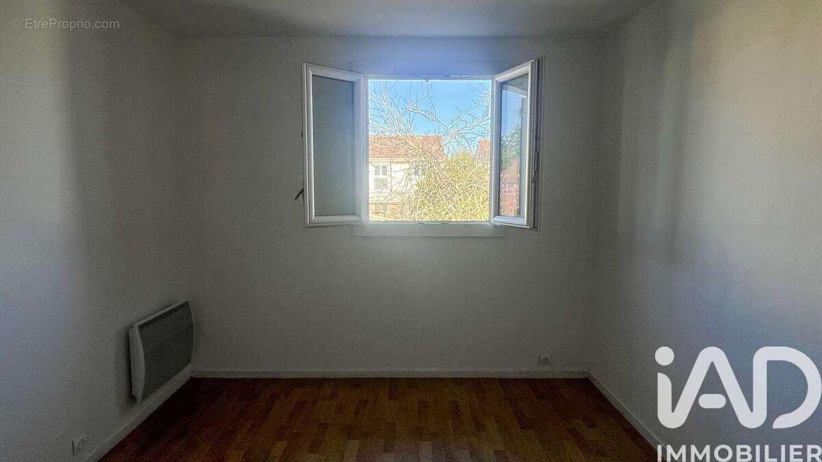 Photo 8 - Maison à VILLIERS-LE-BEL