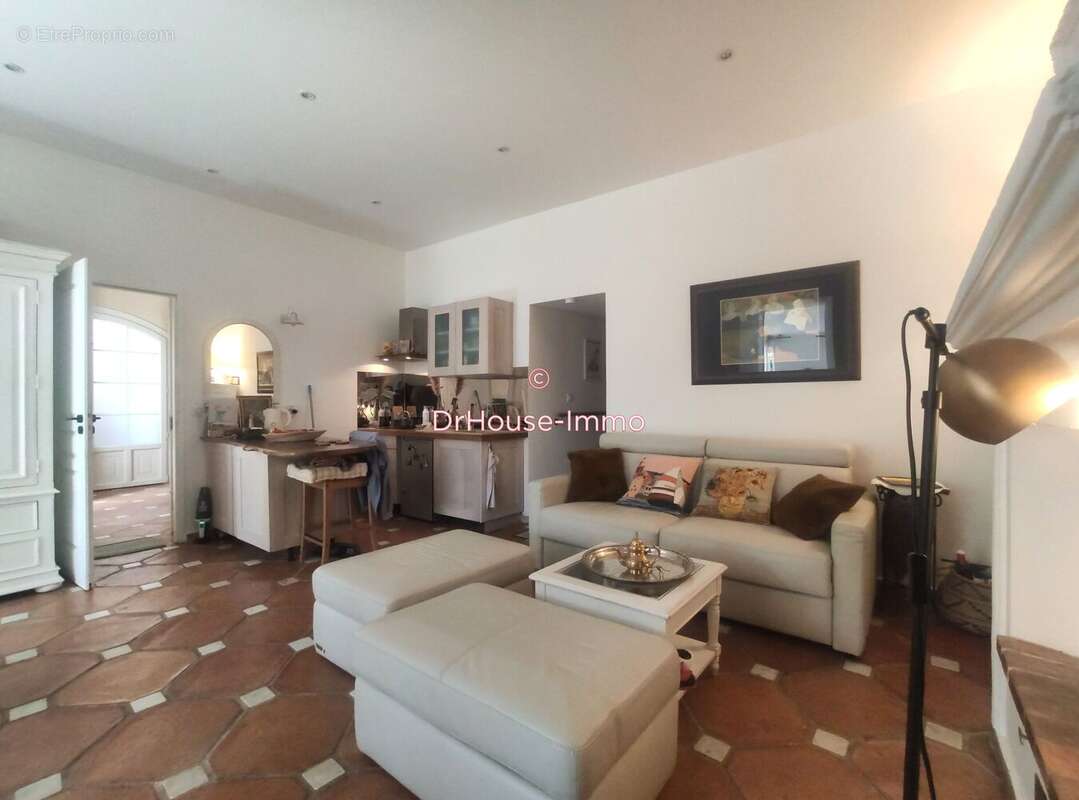 Appartement à MEYREUIL