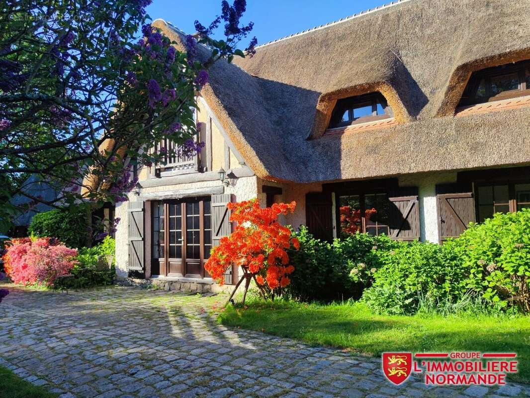 Maison à HOULBEC-COCHEREL