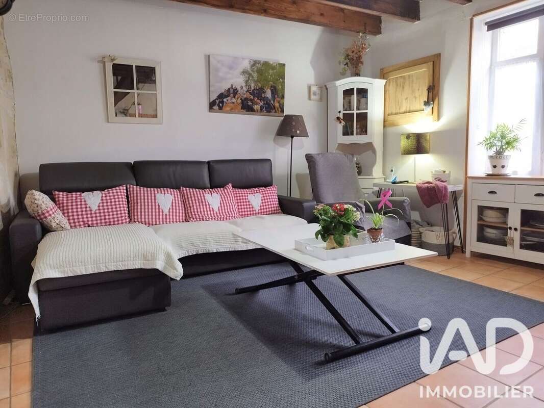 Maison 81 m² à Marsais-Sainte-Radegonde  - photo 3