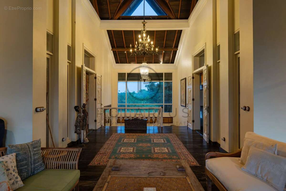 Domaine Colonial de Luxe Intemporel  Rare Résidence Familiale en Pleine Propriété près de Canggu, Bali - photo 38