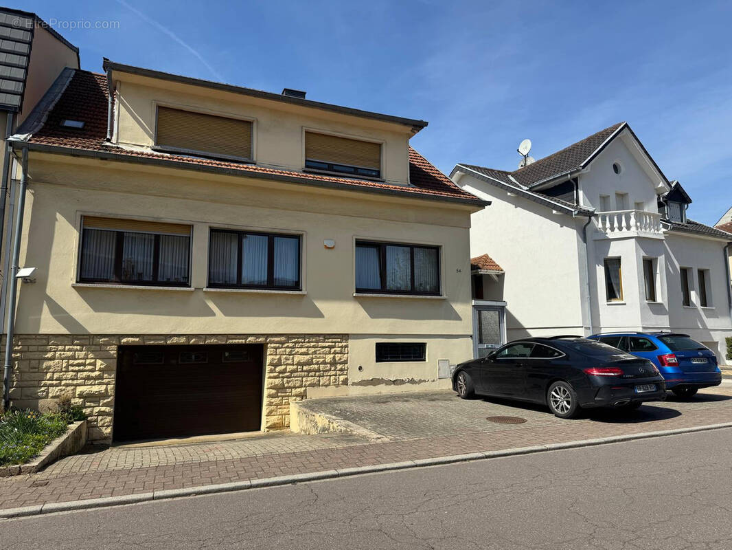 Maison à L'HOPITAL