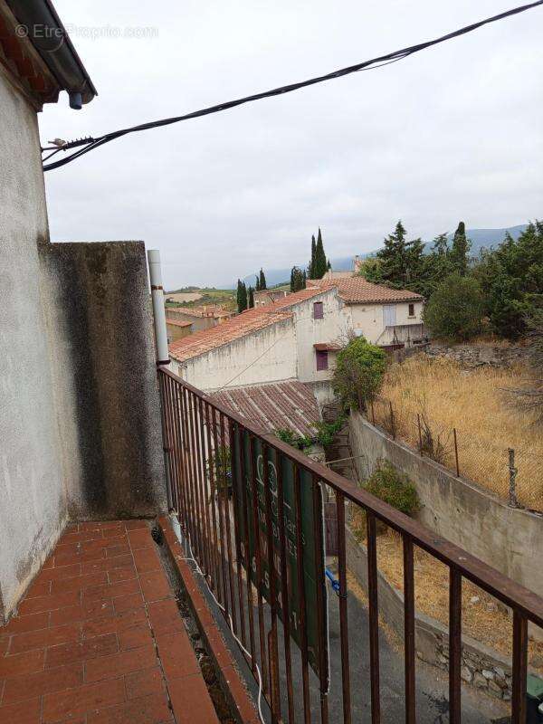 Maison de village au calme sans vis à vis, à rafraichir - photo 3