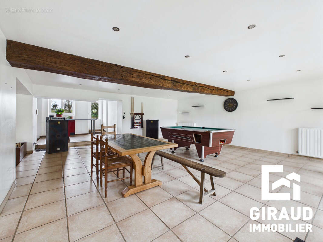 Maison à LA CHAPELLE-AUX-LYS