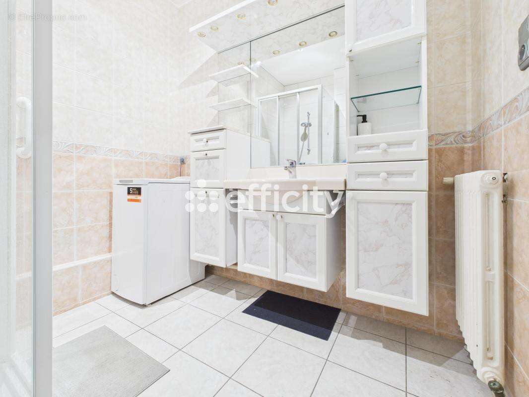 Appartement à BOURG-EN-BRESSE