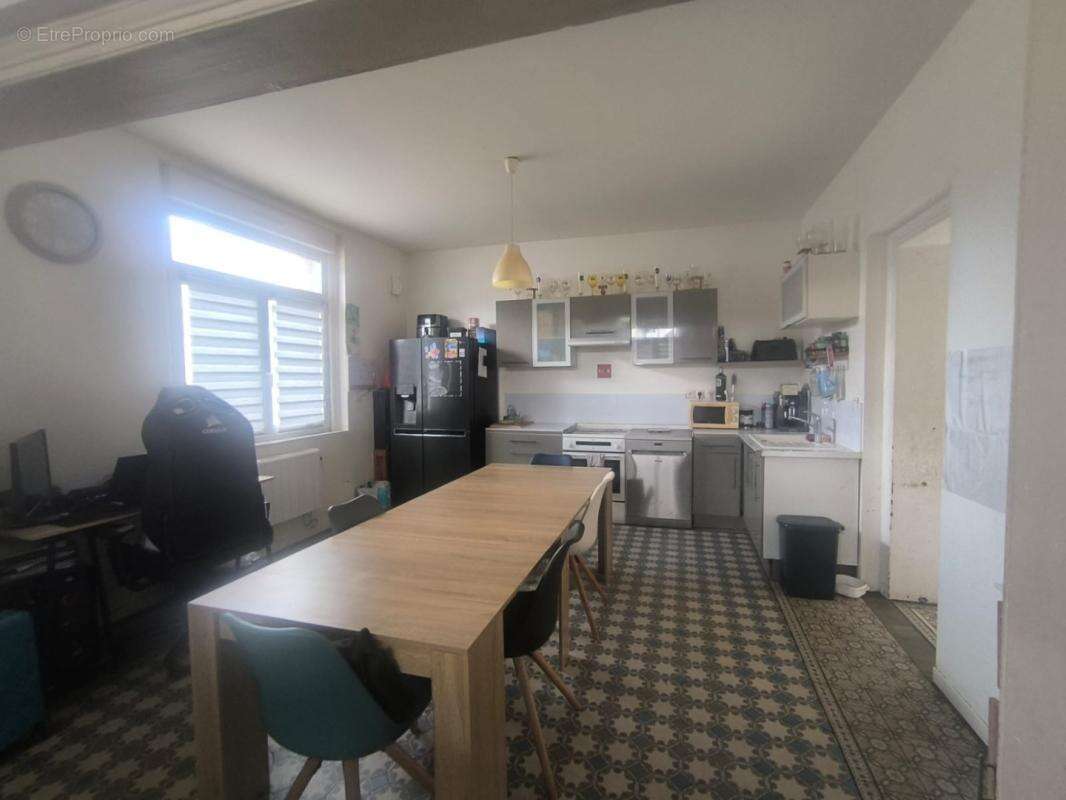 Maison 6 pièces / 84 m² / 140 000 EUR / BEAURAINS - photo 2