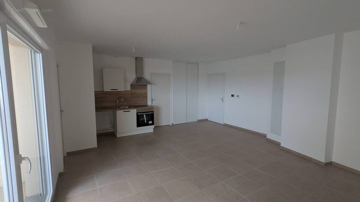 Appartement à CHENOVE