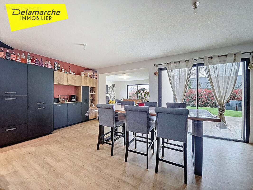 A vendre maison climatisée Brehal  6 pièces vie de plain pied avec des belles prestations - photo 3