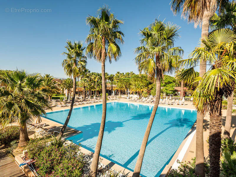 Appartement à MANDELIEU-LA-NAPOULE