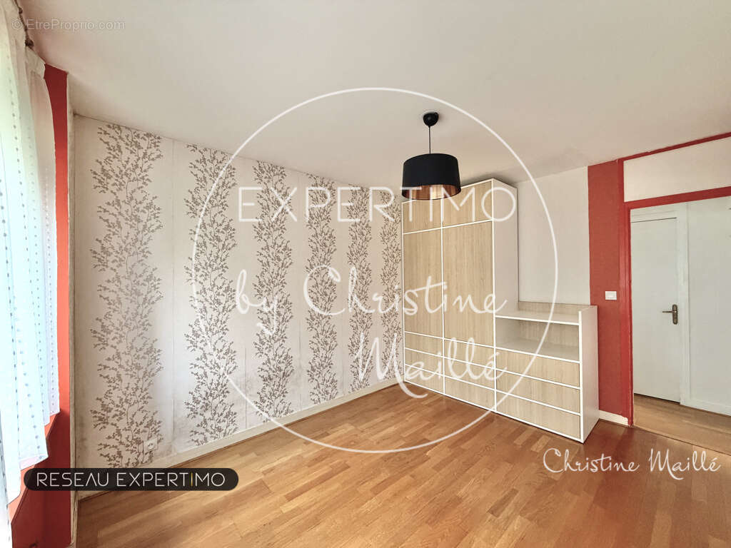 Appartement à VERSAILLES