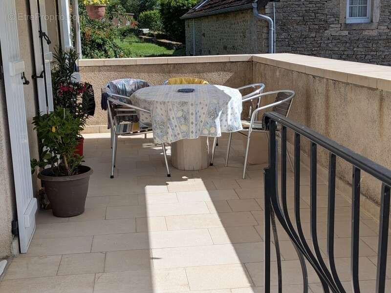 Maison à POUILLY-EN-AUXOIS