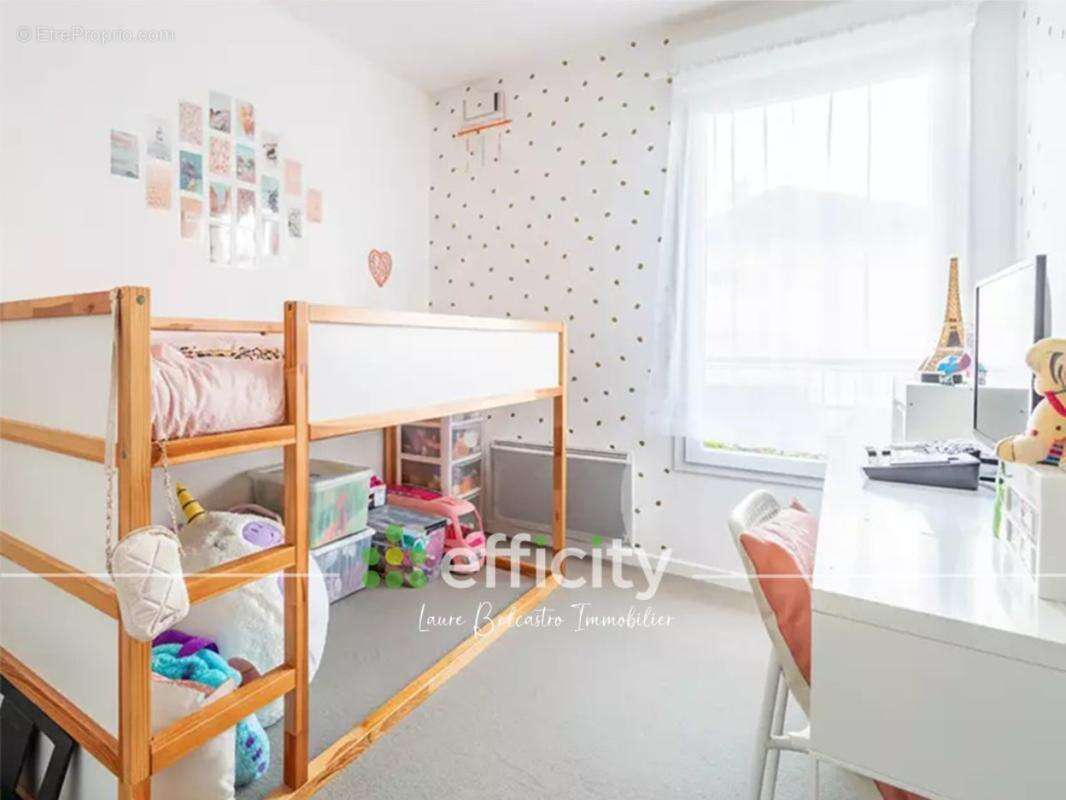 Appartement à QUINCY-SOUS-SENART