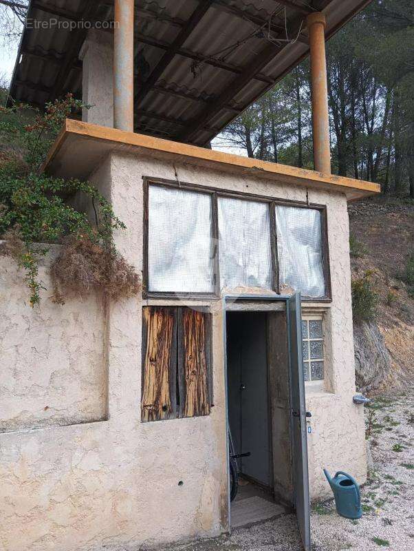 Maison à ROQUEVAIRE