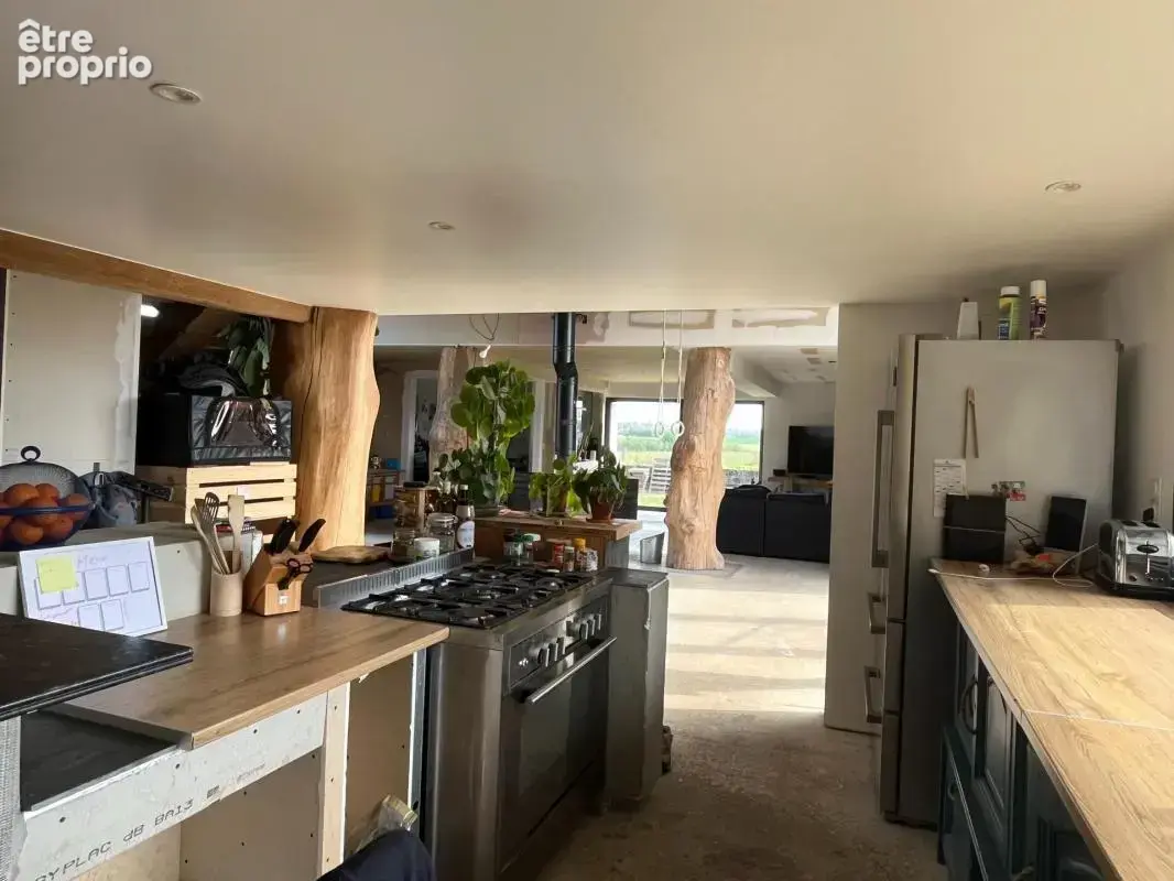 Beau corps de ferme 210 M² au milieu de la campagne Neufchatel en Saosnois - photo 8