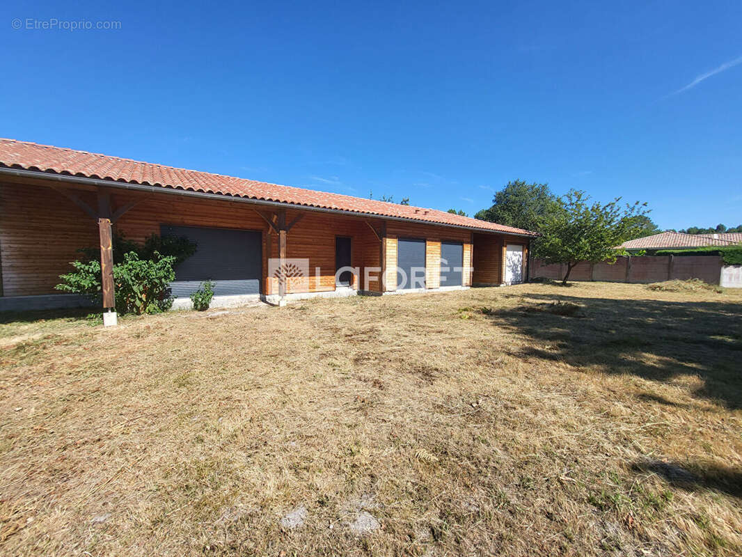Maison Sainte Eulalie En Born proximité lac - photo 2