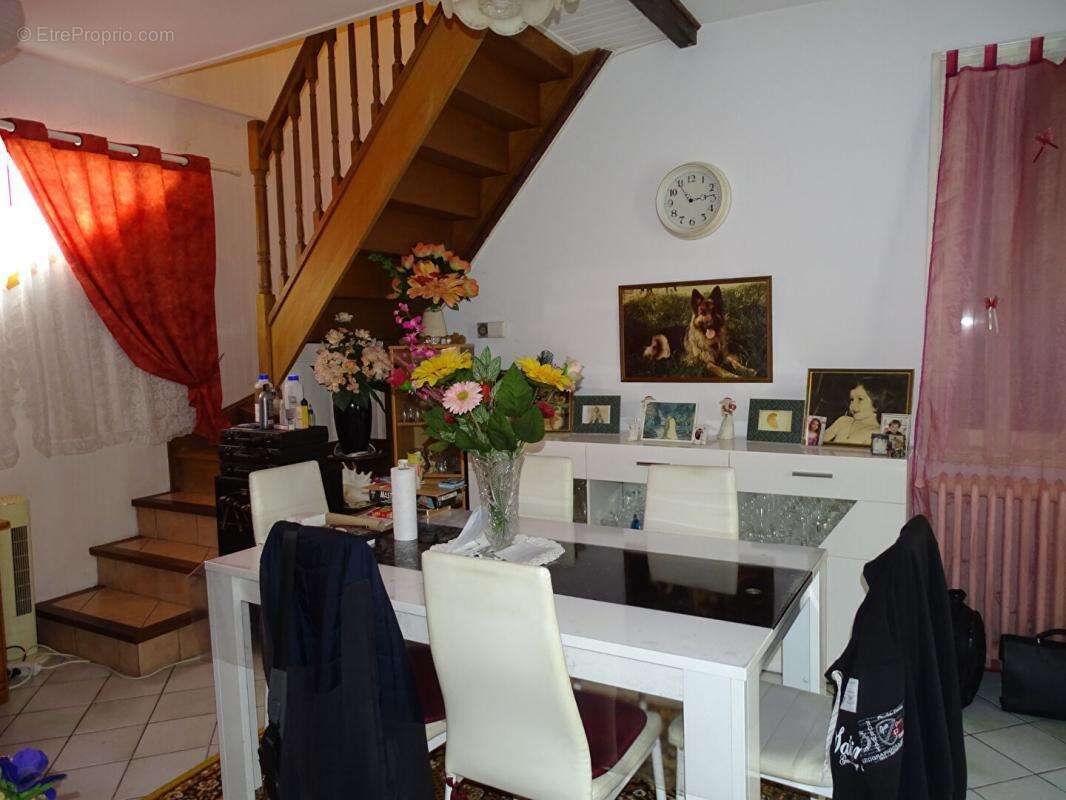 Maison à MONTIGNAC