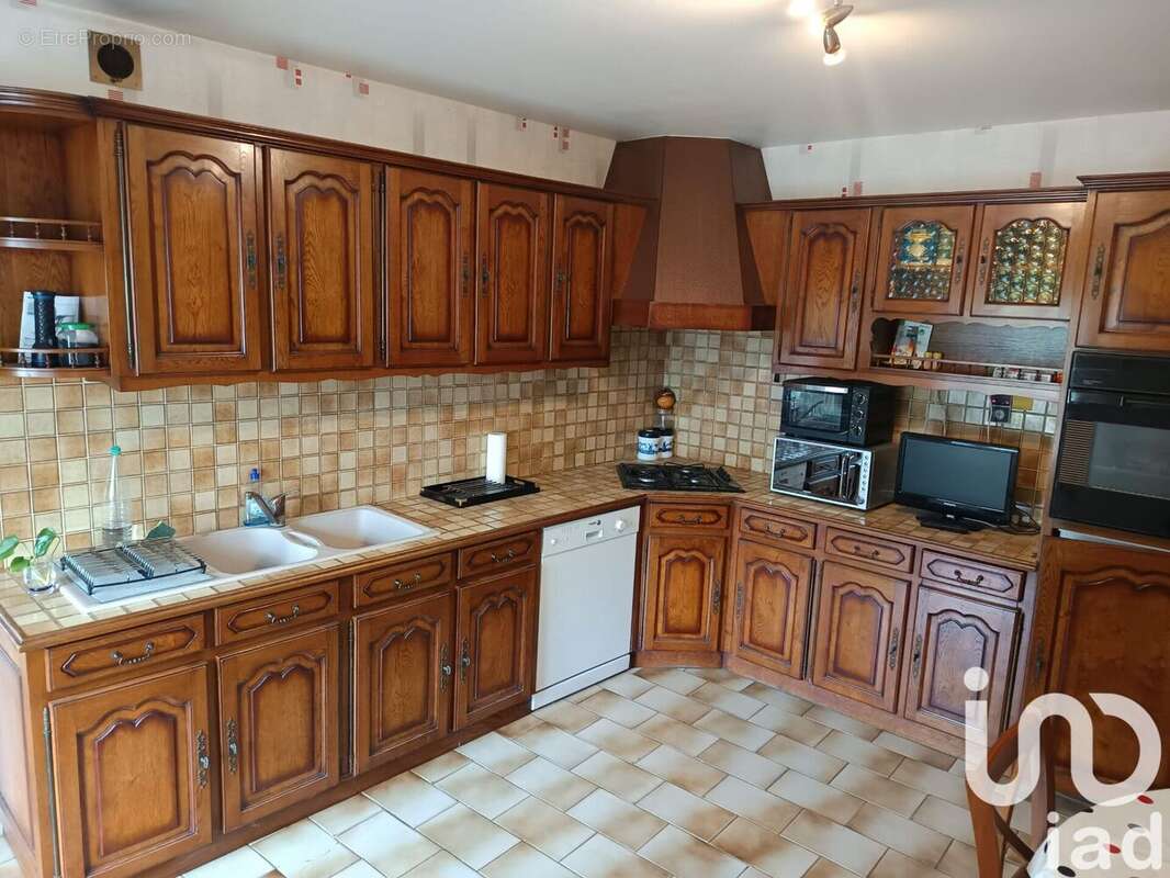 Photo 9 - Maison à BAZOGES-EN-PAREDS