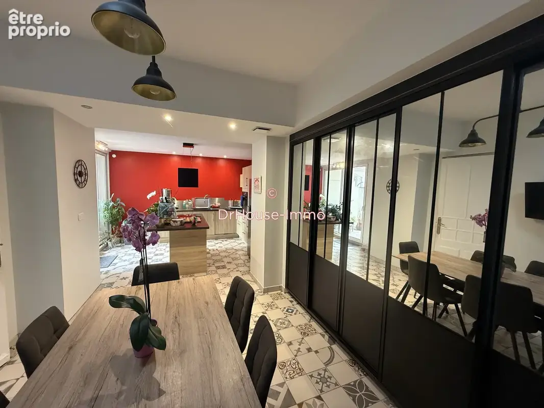 Maison 10 pièces 240 m² à vendre à Villenave-D'ornon (33140) - photo 5