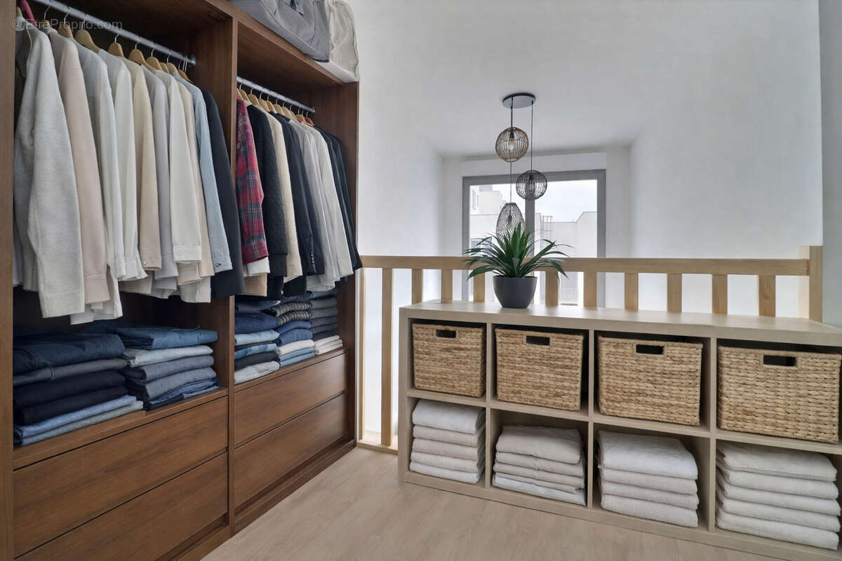 Appartement à COLOMBES