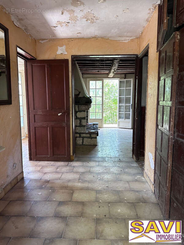 Entrée - Maison à FONTENAY-SUR-LOING
