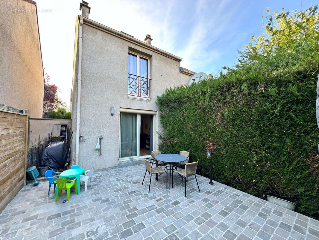 Maison à RIS-ORANGIS