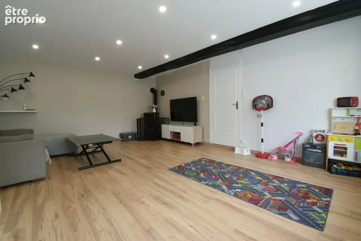 Maison en pierre rénovée – 134 m² – 3 chambres – Terrain de 1 100 m² - photo 6