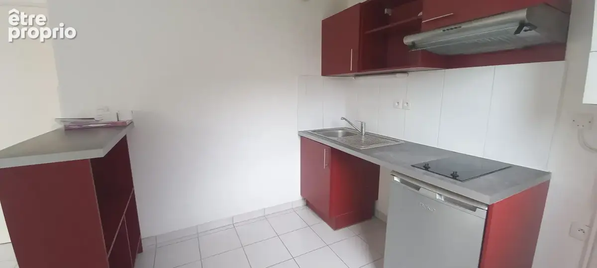 Appartement 42 m² à Roquettes  - photo 7
