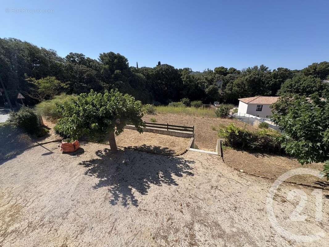 Maison à SIX-FOURS-LES-PLAGES