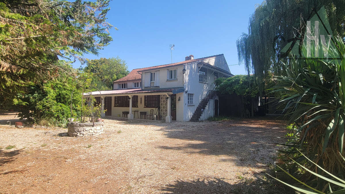 Maison à VILLENAUXE-LA-PETITE